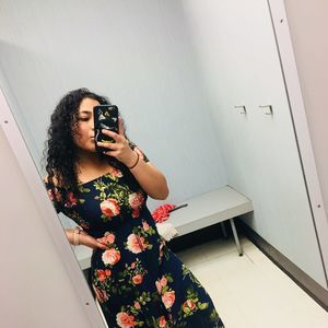 Meet your Posher, Daniela